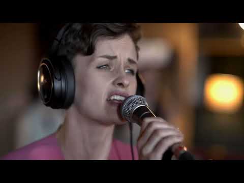 Michaela Jonczy live session
